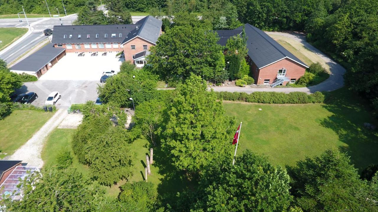 Aarhus Hostel Og Hotel Ngoại thất bức ảnh