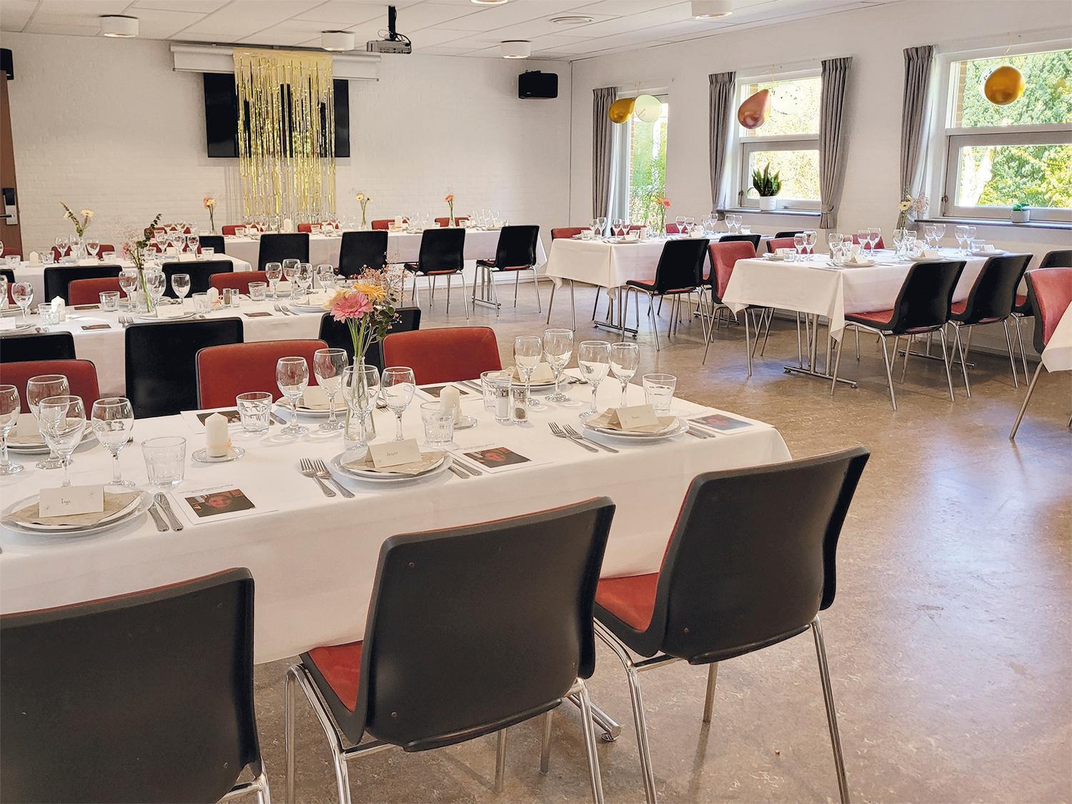 Aarhus Hostel Og Hotel Ngoại thất bức ảnh